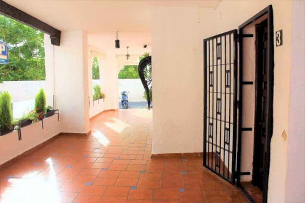 Beautiful Spanish Apartment In Torremolinos Bagian luar foto